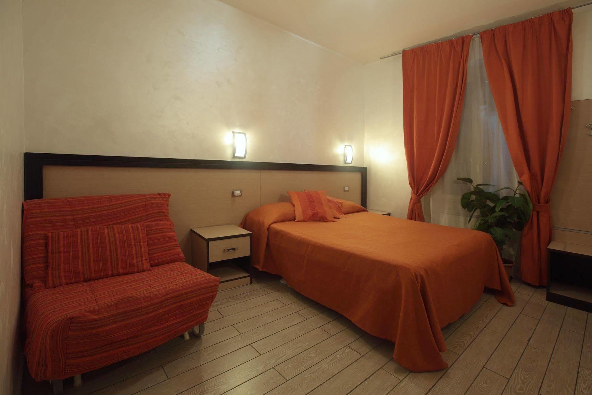 Rental In Rome 2000 Eksteriør bilde