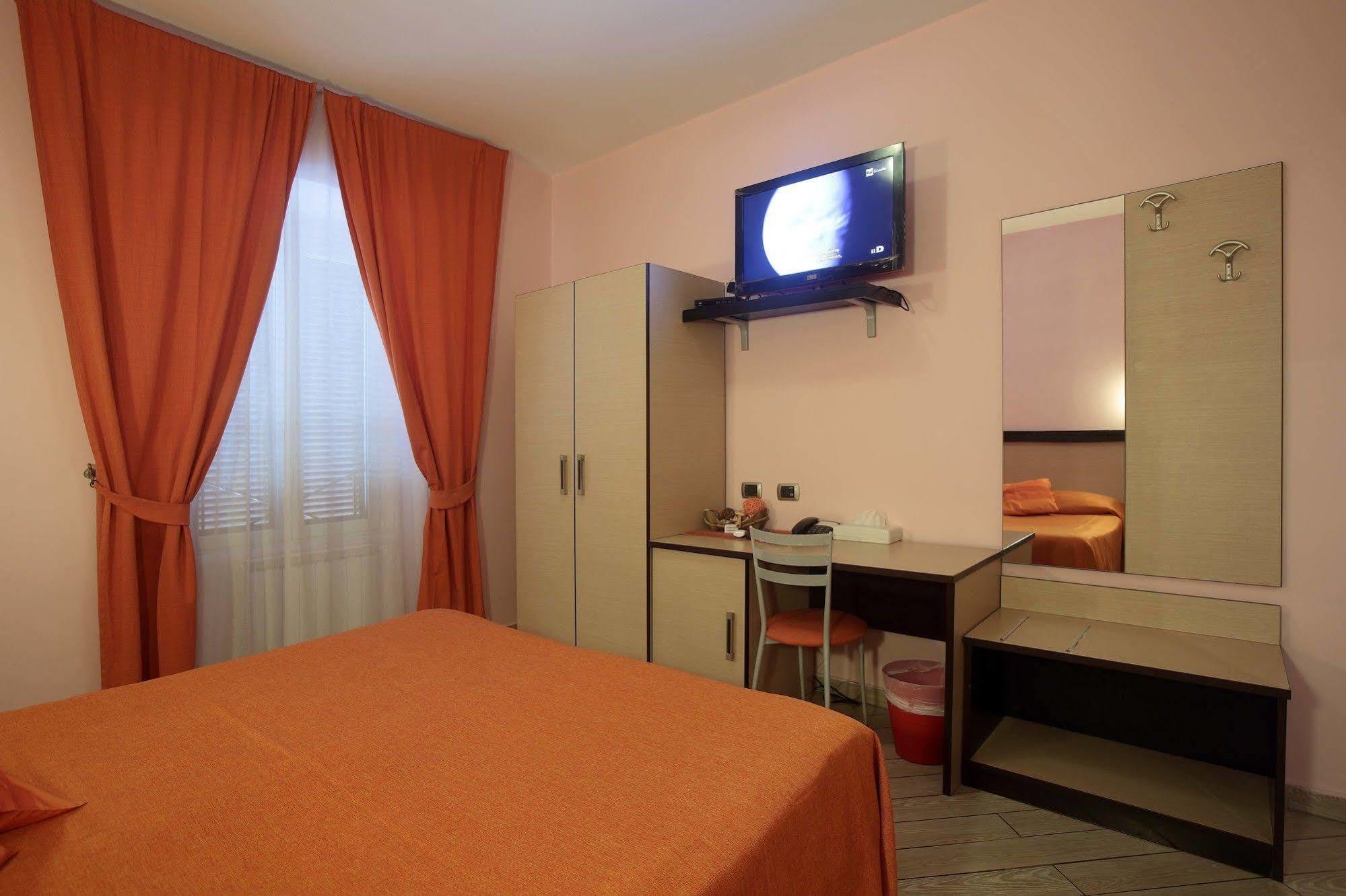 Rental In Rome 2000 Eksteriør bilde
